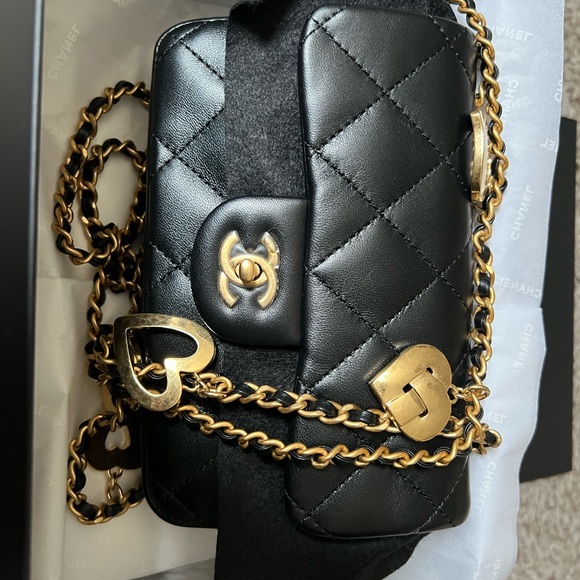 Chanel open heart collection mini handbag - Picture 4 of 7